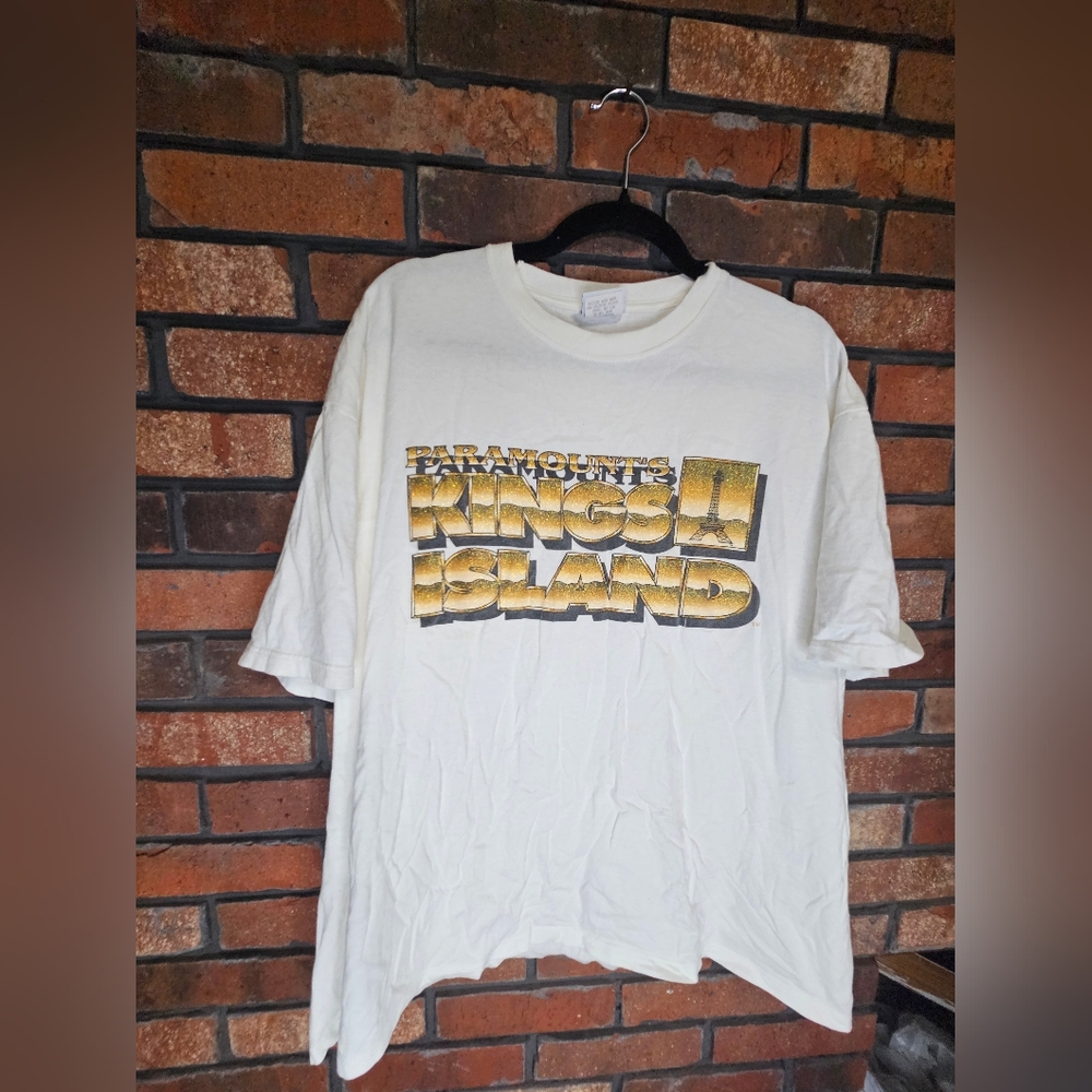 1994 paramount parks white t shirt